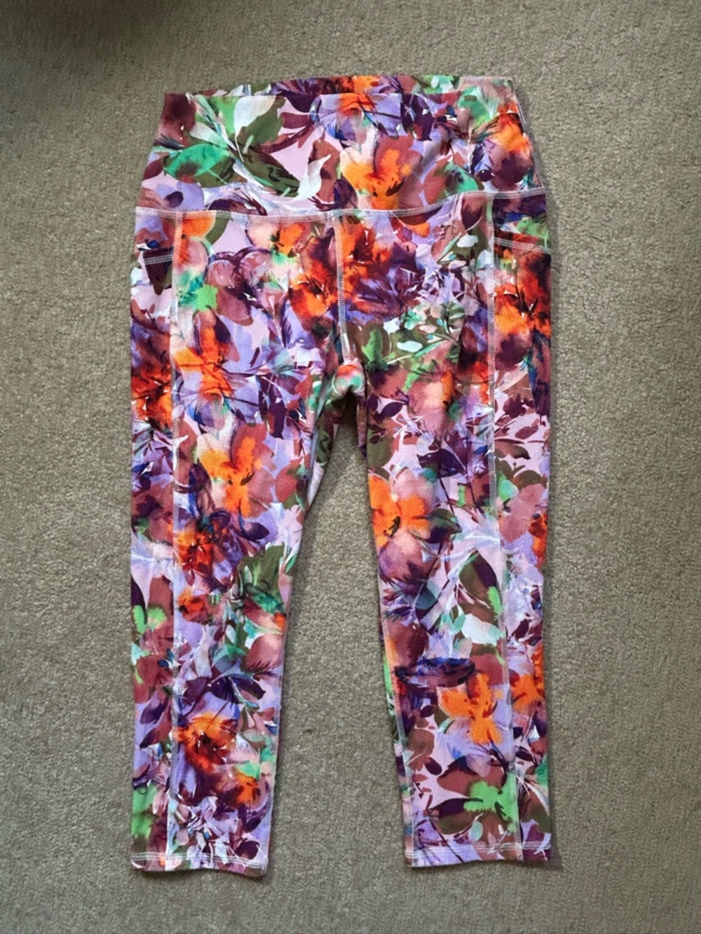 RBX multi color Capri pants leggings Women’s L